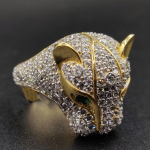 Bague unisexe en argent sterling 925 plaqué rhodium avec moissanite taille ronde, style hip-hop animal léopard, sertie pavé - Product Image 4