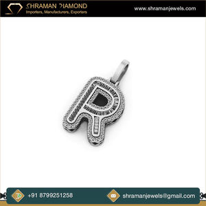 Pendentif Lettre Initiale Personnalisée Hip Hop Tendance en Or Jaune Massif 10K avec Moissanite Taille Brillant – Cadeau Unisexe, Charme Raffiné - Product Image 4