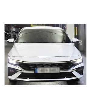 Hyundai Avante Modern 2025 con 17,735 km, Volante a la Izquierda, Asientos de Cuero, Cámara Trasera - Product Image 2