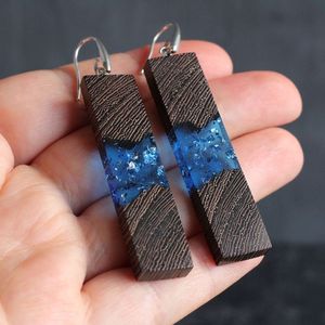 Fournisseur de Boucles d'Oreilles Bohèmes Artistiques Faits Main en Résine Époxy et Bois Écologiques, Meilleures Ventes pour Mariages - Product Image 4