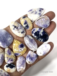Opale Tiffany violette naturelle, pierre précieuse en vrac, cabochon, formes et tailles variées, environ 20 à 30 mm - Product Image 2