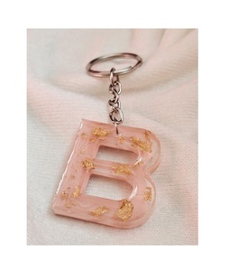 พวงกุญแจเรซิ่นขนาดสั่งทำพิเศษ สำหรับขายดีที่สุด ผู้ผลิตจากอินเดีย ดีไซน์น่ารักเรียบง่าย แปลกตา พวงกุญแจเรซิ่นอะคริลิก - Product Image 1