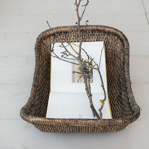 Bandeja de mimbre tejida decorativa antigua cesta decoración del hogar bandeja para servir - Product Image 1