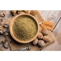 Poudre de Triphala pure |   Poudre d'herbes ayurvédiques de qualité supérieure |   Amla Haritaki Bibhitaki |   Qualité d'exportation