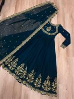 Ensemble Anarkali brodé avec travail Zari doré, Salwar Kameez long pour femme, tenue traditionnelle indienne pour mariage et fête de Diwali