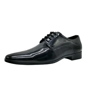 Sepatu pria kulit kualitas tinggi super lembut dan konstruksi baik sepatu kulit sepatu sol luar karet penutup matte pria