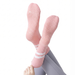 Chaussettes de sport en tricot avec mélange de coton et d'élasthanne - Product Image 4