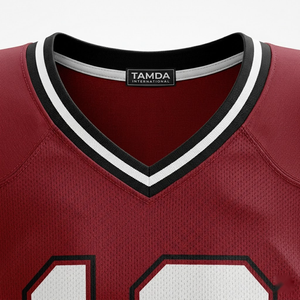 Maillot de football américain personnalisé pour hommes |   Matériau en polyester de haute qualité, respirant, léger et durable - Product Image 4