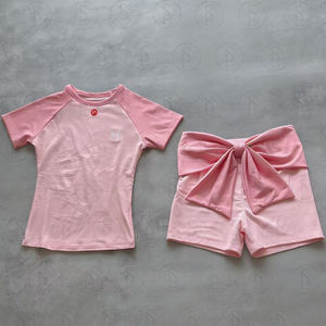 Conjunto Deportivo de Invierno para Mujer Y2K 2026, Logotipo Personalizado, Poliéster de Alta Calidad, Manga Corta, 3 Piezas - Product Image 6