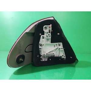 Feu arrière droit d'occasion OEM A2118200664 pour Classe E 2001-2006 - Product Image 4