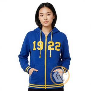 เสื้อฮู้ดผ้าฝ้ายฟลีซ 500 กรัม ปักโลโก้ด้านหน้า แบบกำหนดเองสำหรับ Sigma Gamma Rho เหมาะสำหรับฤดูหนาวและฤดูใบไม้ร่วง คุณภาพสูง เป็นมิตรกับสิ่งแวดล้อม - Product Image 1