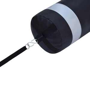 Sacs de frappe de boxe personnalisés en gros pour hommes, sacs de boxe lourds en promotion au Pakistan 2025 à prix abordable - Product Image 4