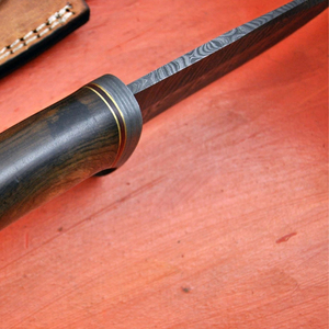Couteau de chasse artisanal OEM en acier Damas avec manche en bois de cerf et laiton, avec étui en cuir - Product Image 4