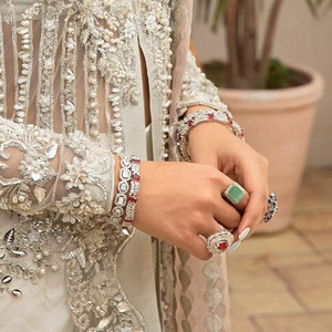 Robe de soirée pour femmes, tenue de soirée élégante pour dames, robe longue élégante, tenue de cérémonie magnifique pour une célébration spéciale - Product Image 3