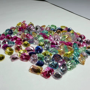Paquete de gemas mixtas cultivadas en laboratorio, 370 quilates, 133 piezas RESERVADAS y 5 piezas en forma de trillón - Product Image 1
