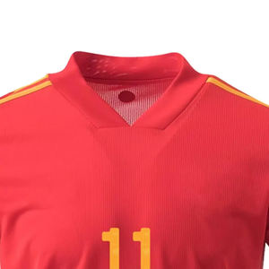 Uniforme de Fútbol Personalizado Más Vendido, Jersey de Fútbol Sublimado con Estampado, Pantalones Cortos Transpirables de Secado Rápido, Kit de Equipo, Venta al Por Mayor de Fábrica - Product Image 4