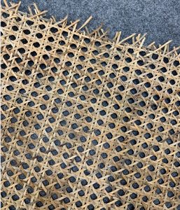 Mimbre de ratán natural de origen vietnamita, tejido abierto, color marrón, para la fabricación de muebles, asientos de sillas y decoración de interiores. - Product Image 4