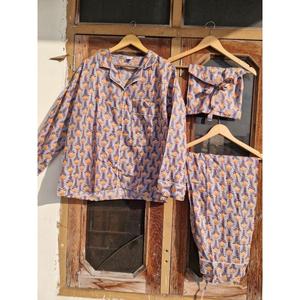 Conjunto de pijama de algodón con estampado floral para mujer, ropa de dormir, camisa de manga larga y pantalones, conjunto de descanso con bolsa. - Product Image 1