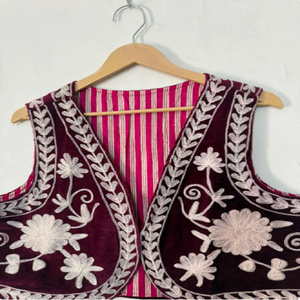 Opulent Short Floral Suzani Velvet Breathable Cotton Gilet with Artistic Embroidery Boho <b>Waistcoat</b> Sleeveless Layering Jacket - Product Image 4