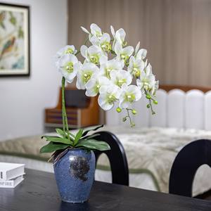 THAF-006 Tiges d'orchidées artificielles au toucher réel, fleurs de Phalaenopsis artificielles, pétales en latex, 38 pouces, vert et blanc - Product Image 5