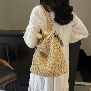 Nouveau Sac à Bandoulière Décontracté Rétro en Paille pour Femme, Creux et Tendance, avec Fermeture Éclair, Idéal pour l'Été et les Voyages, à Sangle Unique - Product Image 1