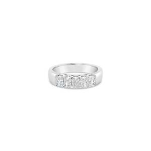 Anillo de Joyería Fina de Oro Sólido de 14k/18k con Ocho Diamantes Sueltos de Corte Esmeralda Cultivados en Laboratorio, Diseño Nuevo - Product Image 1