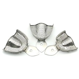 BAFA SURGICAL INSTRUMENTS BSI-CP-632 18Pcs/2Pcs Moldes de Impresión con Marco Recortado para Mandíbula Edéntula Dental FCB 135 Transparente - Product Image 1