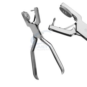 Pinzas Dentales Manuales de Acero Inoxidable Multiusos para Clínicas Dentales con Agarre Fuerte y Funcionamiento Suave - Product Image 3