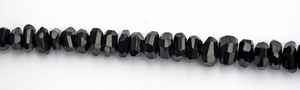 ลูกปัดสปิเนลสีดำธรรมชาติทรงเหลี่ยมแบบเม็ด ลูกปัดพลอยหลวมสำหรับทำเครื่องประดับแฮนด์เมด ขายส่ง - Product Image 4