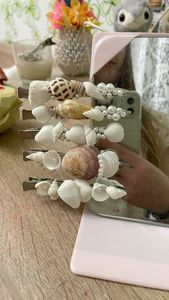Pince à cheveux bohème en coquillages naturels, faite à la main, barrette de plage, accessoire estival côtier pour femmes et filles, vente en gros Vietnam - Product Image 4