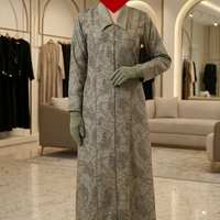 Magnifique robe musulmane Abaya Burqa en crêpe, longue, droite, à motif géométrique/floral, fermeture devant, couleur noire, pour soirée