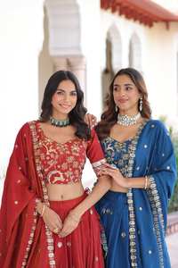 Conjunto de Lehenga Choli y Dupatta de Seda Vichitra con Lentejuelas Bordadas, Hermoso y Novedoso para Bodas, Proveedor Mundial - Product Image 3