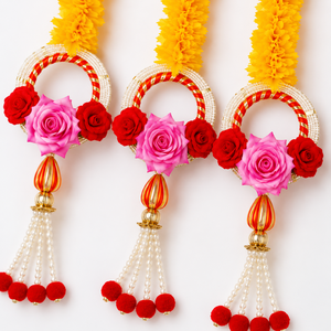Guirnalda Decorativa con Flores de Caléndula, Borlas de Perlas y Latkan para Puerta, Decoración para Bodas, Diwali y el Hogar, Adorno Festivo - Product Image 4