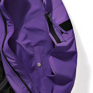 Vêtements d'extérieur stylés pour hommes, veste universitaire de baseball, veste confortable et chaude pour l'hiver avec col montant, fabriquée au Pakistan - Product Image 5