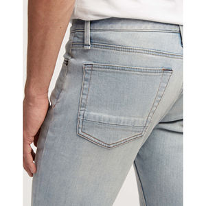 กางเกงยีนส์เดนิมผู้ชายคุณภาพสูงขายส่ง เอวกลาง สีฟ้าอ่อน สไตล์ลำลอง ทรงเข้ารูป ระบายอากาศได้ดี - Product Image 5