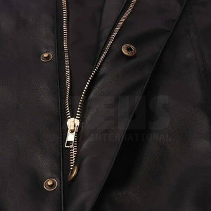 Chaleco de Cuero de Vaca Hecho a Medida, Diseño Personalizado, Corte Ajustado para Hombre, Hecho en Pakistán - Product Image 4