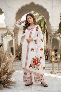 Ensemble Salwar Kameez pour femme en coton blanc brodé de fleurs trois quarts, pantalon palazzo long, châle, style de fête, tenue pakistanaise - Product Image 3