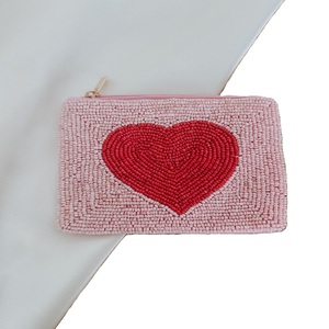 กระเป๋าใส่เหรียญปักลูกปัดสวยงาม งานแฮนด์เมด พร้อมลายปัก - Product Image 1