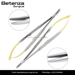 Ensemble d'instruments de microchirurgie ophtalmique TC Castroviejo 5 pièces : ciseaux, porte-aiguille, micro-pinces pour chirurgie oculaire - Product Image 3