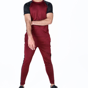 Conjuntos Deportivos para Hombre de Alta Calidad con Logotipo Personalizado, Ligeros, Hechos a Medida, Precio Económico, Conjunto Deportivo de Verano para Hombre - Product Image 1