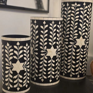 Macetero de Metal con Incrustaciones de Hueso, Hecho a Mano, Forma Redonda, Estilo Minimalista, para Decoración del Hogar, Producto de Lujo, Exportaciones al por Mayor - Product Image 1