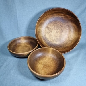 Ensaladera de Madera de Acacia Sostenible, Hecha a Mano, Pulida, Ecológica, Apta para Lavavajillas, Diseño Moderno para Ensaladas, Verduras y Fiestas - Product Image 5