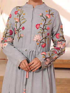 Abaya Traditionnelle Femme Musulmane en Gros, Abayas Imprimées à Manches Longues, Double Robe Ouverte sur le Devant, en Polyester, Col en V - Product Image 4