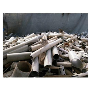 Déchets de tuyaux en PVC rigide, déchets de PVC, déchets de profilés de fenêtres en PVC - Product Image 2