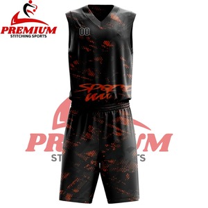 Uniforme de basket-ball imprimé sur mesure, tissu en polyester doux, respirant, séchage rapide, couleurs et logos personnalisables, uniforme de basket-ball - Product Image 1