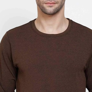 T-shirts personnalisés à manches longues pour hommes, décontractés, respirants, légers, style streetwear, vente en gros, fabrication OEM, pour l'été - Product Image 5