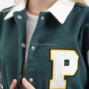 Veste universitaire verte et blanche avec lettre P, unisexe, coupe classique, fermeture boutonnée brodée sur le devant, veste en laine d'hiver pour le collège - Product Image 4