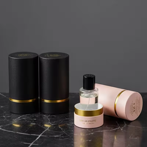 Cajas Cilíndricas de Papel Kraft de Lujo con Acabado Negro Mate, Biodegradables, Reciclables y Personalizables para Empaque de Crema Facial Cosmética - Product Image 2