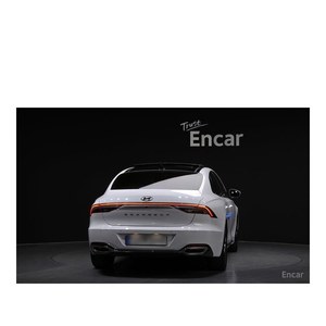 Hyundai Grandeur 2020, 2.5, 37,408 km, Caja de Cambios Automática, Emisión Euro V, Volante a la Izquierda, Asientos de Cuero, Cámara Trasera - Product Image 4