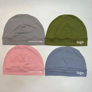 Gorro Deportivo de Punto con Logotipo Reflectante de Silicona Personalizable, Diseño de Leopardo y Calavera, Acrílico, 22 cm - Product Image 4